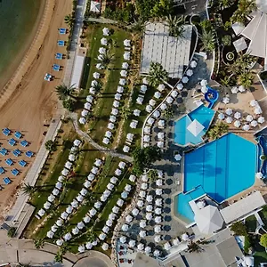 **** Resort Golden Coast Zypern