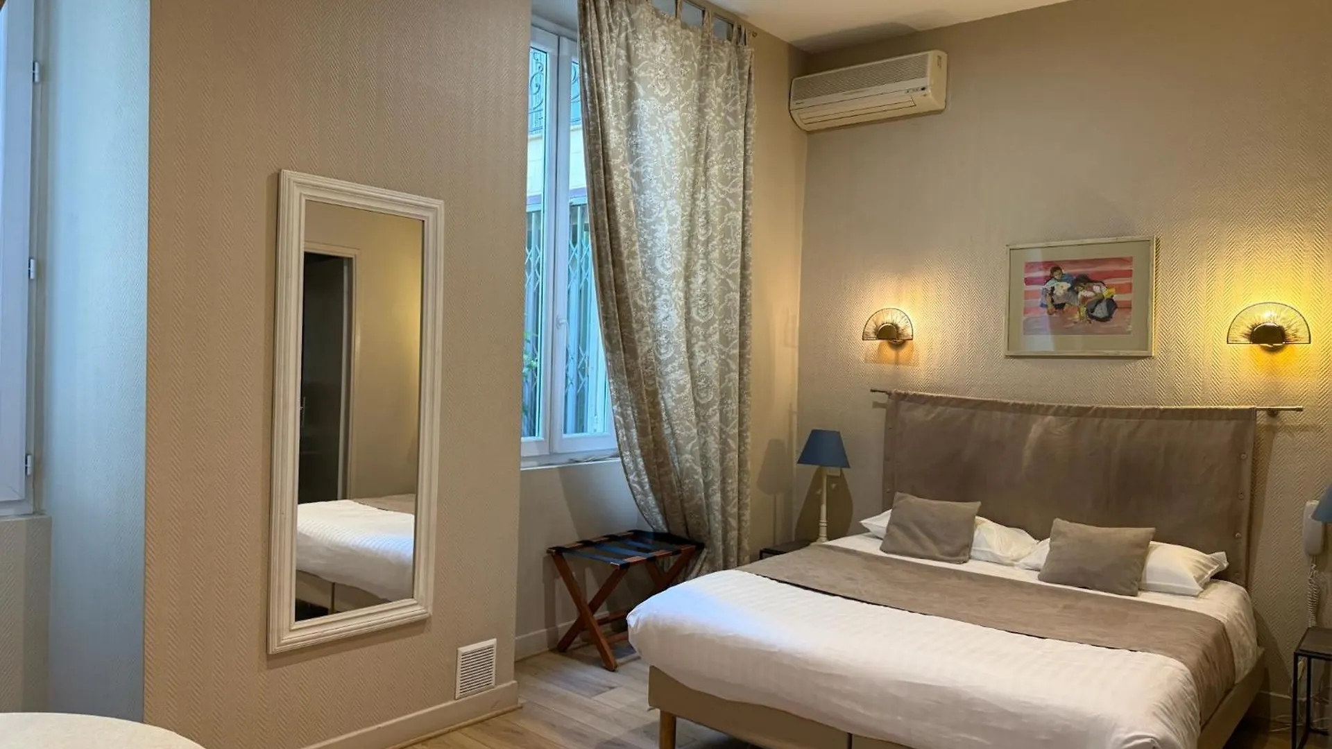 ***  Nice Garden Hotel Франция