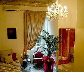 Nice Garden Hotel