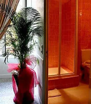 Nice Garden Hotel